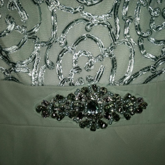 Jessica Howard formal dress - Picture 2 of 2